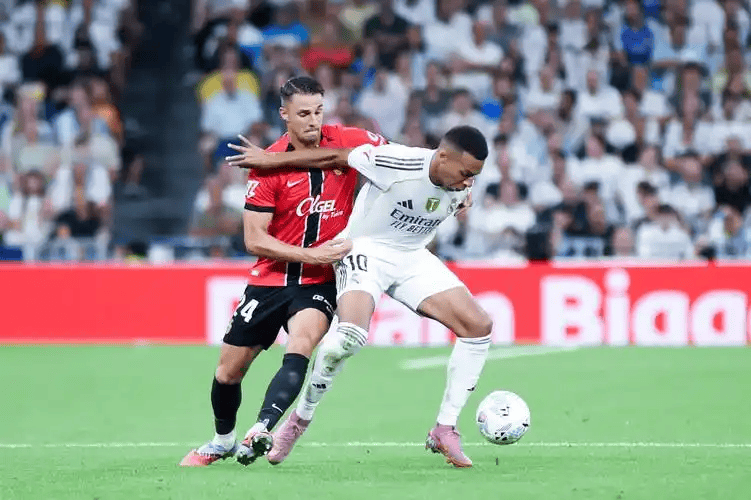 阿贾克斯客场击败皇家马德里晋级欧冠四强了吗